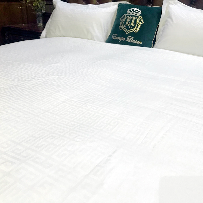 Kořená dlouhá svorka bavlny 80. let Sateen Jacquard 400T Hotel Bedding Set