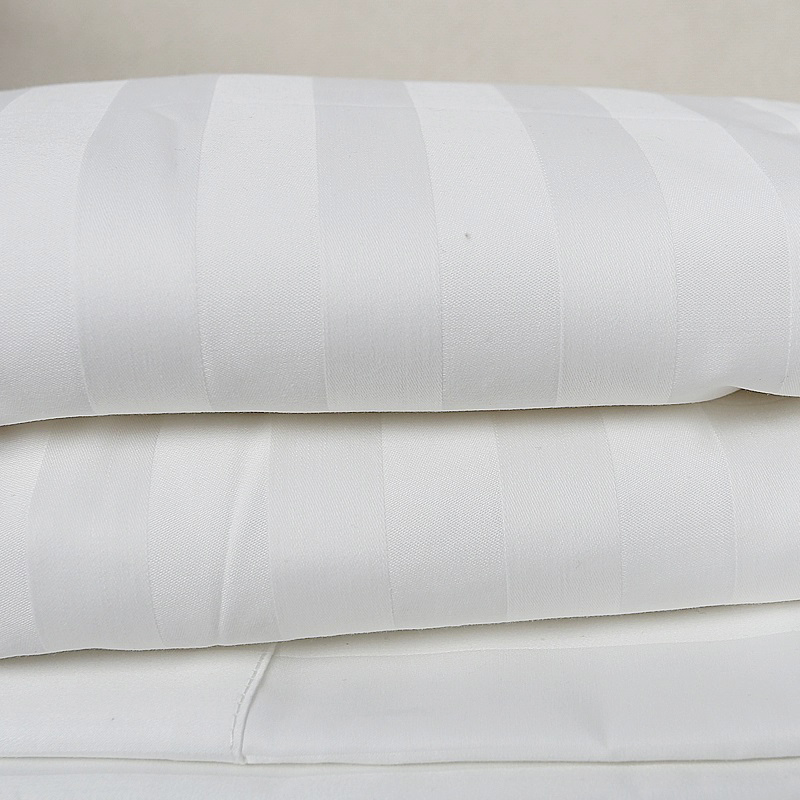 50% bavlna 50% polyester 250tc saténová pruhovaná bílá butiková hotelové lůžko dodávky