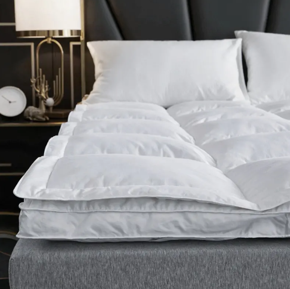 Hotel Sleep Secrets: Proč jsou TOPPER TOPPER Matrace s dvojitým husíkem tak populární?